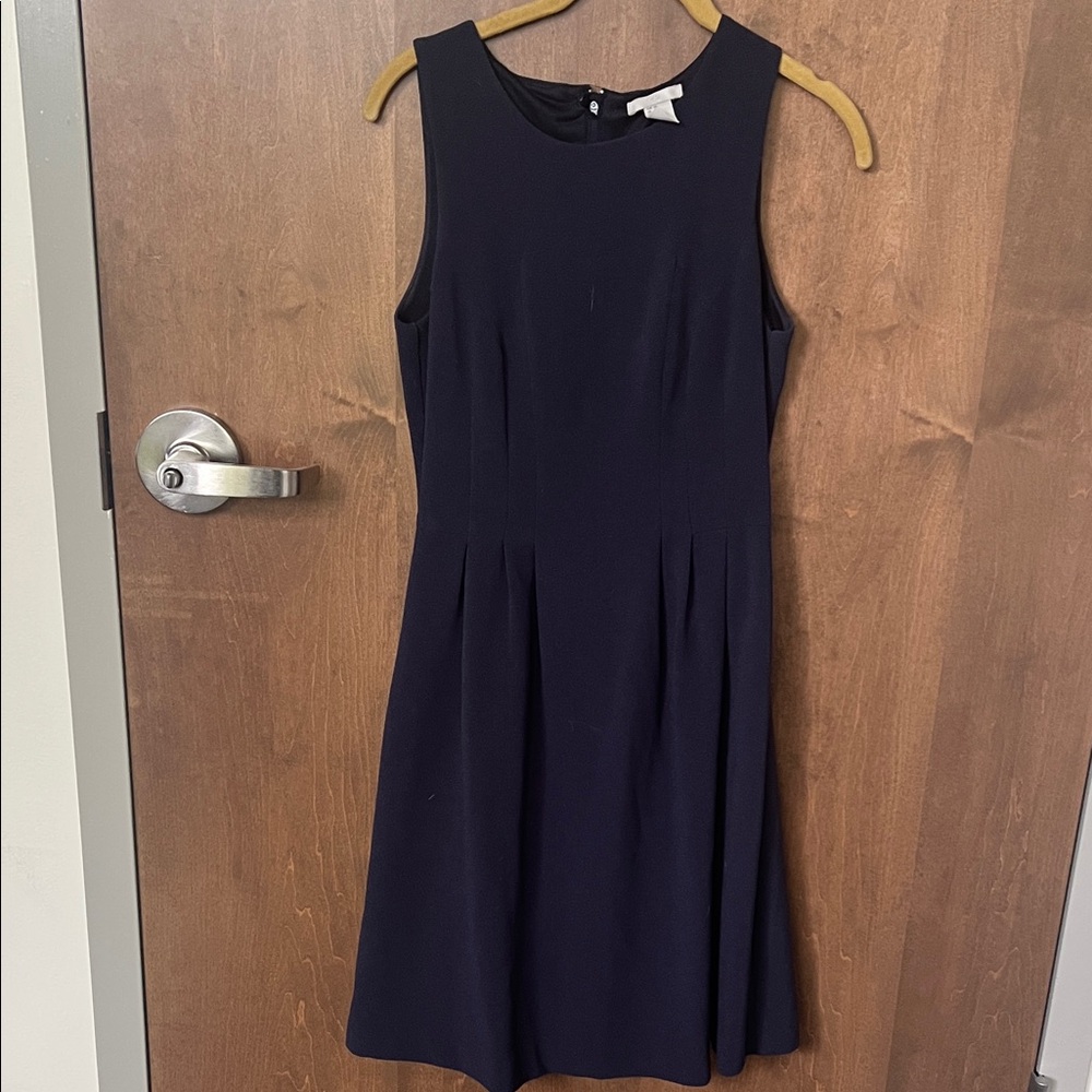 💙 H&M | Navy Blue Pleated Mini Dress (Size 4) 💙